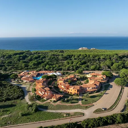 Functional With Shared Pool Lägenhet