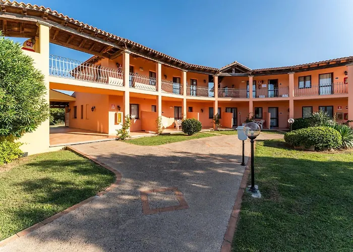 Lägenhet Functional With Shared Pool